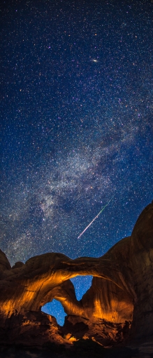 Perseid meteor, Utah by Thomas o'brien 